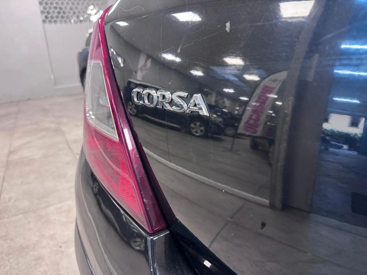 Opel Corsa 1.2 5 porte Elective