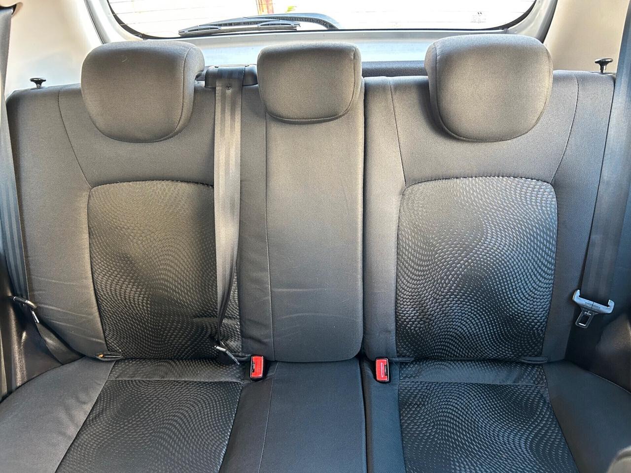 Hyundai i10 1.1 Benz 68cv COMFORT