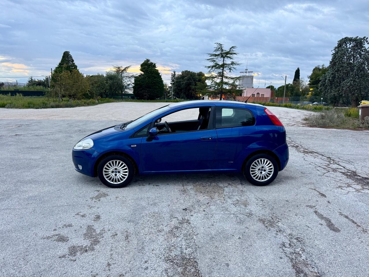 Fiat Grande Punto Diesel 1.3 MJT 75cv NEOPATENTATI
