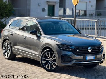 Volkswagen Touareg 3.0 V6 TDI 286 CV R-LINE,TETTO,FULL