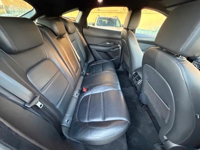 Jaguar E-Pace 2.0D 180 CV AWD aut. R-Dynamic S