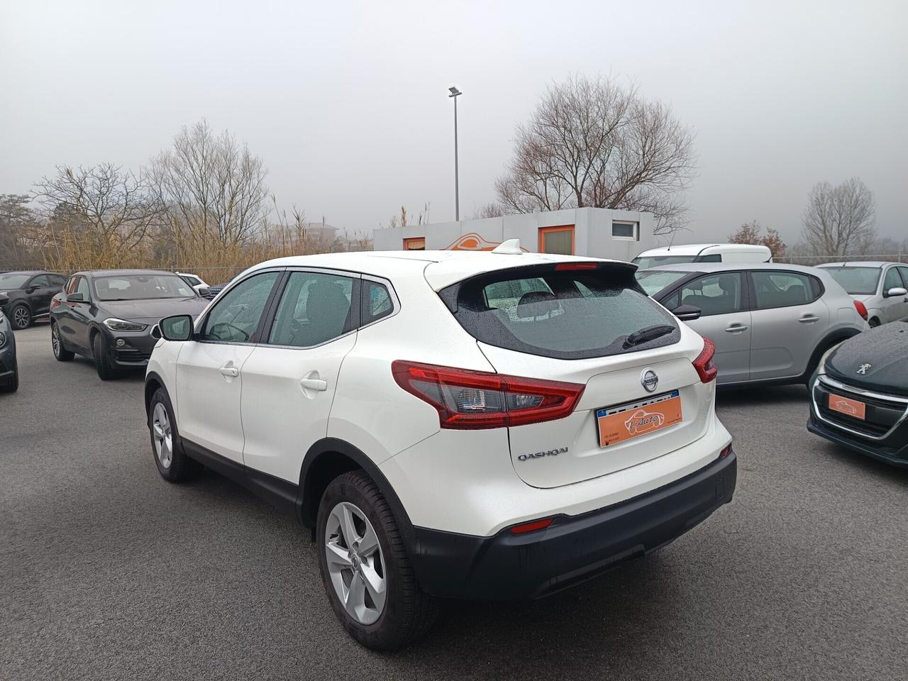 Nissan Qashqai 1.5 dCi Business 115cv dct