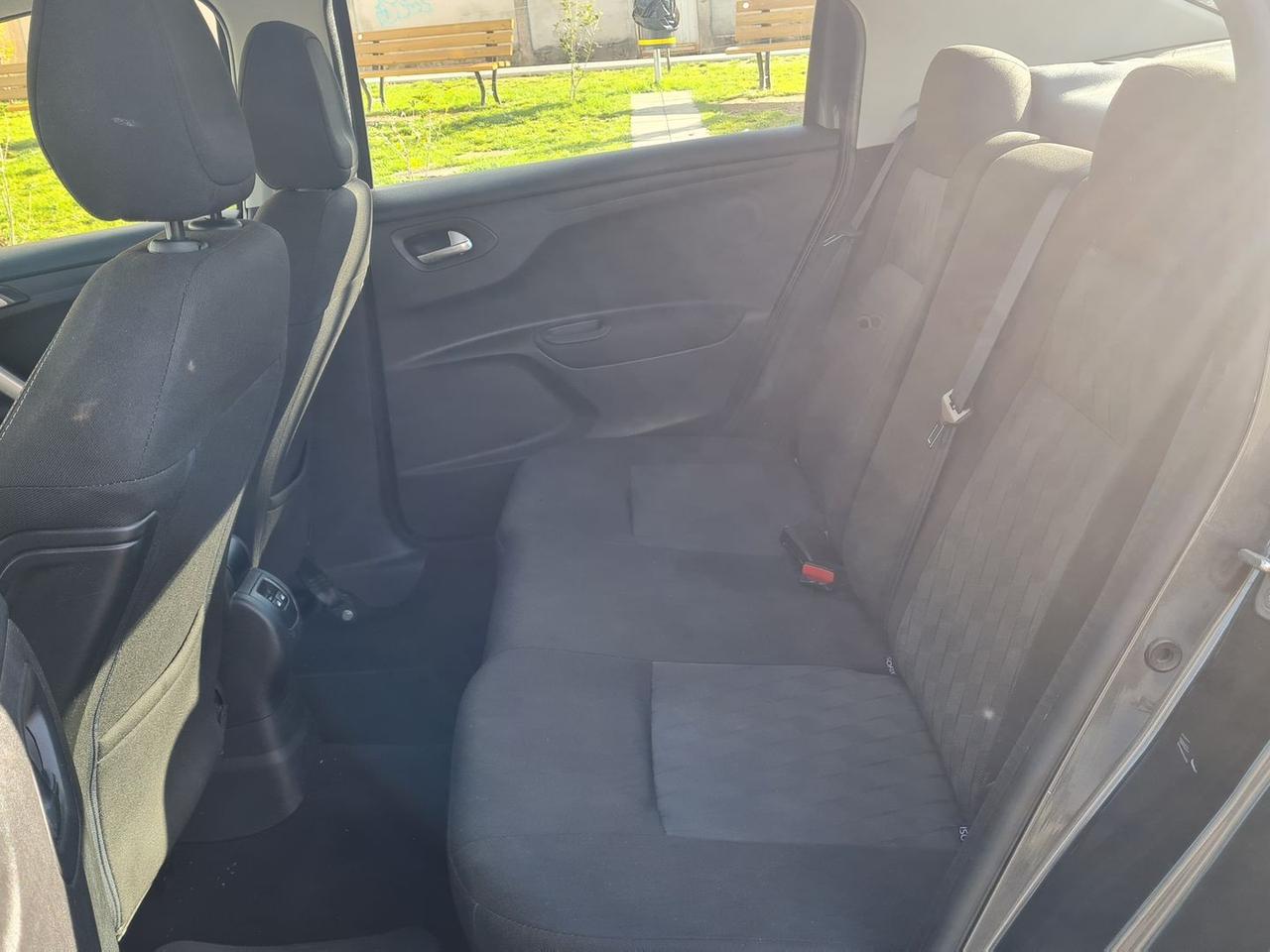 Citroen C-Elysee 1.6 HDi 92 exclusive #7487