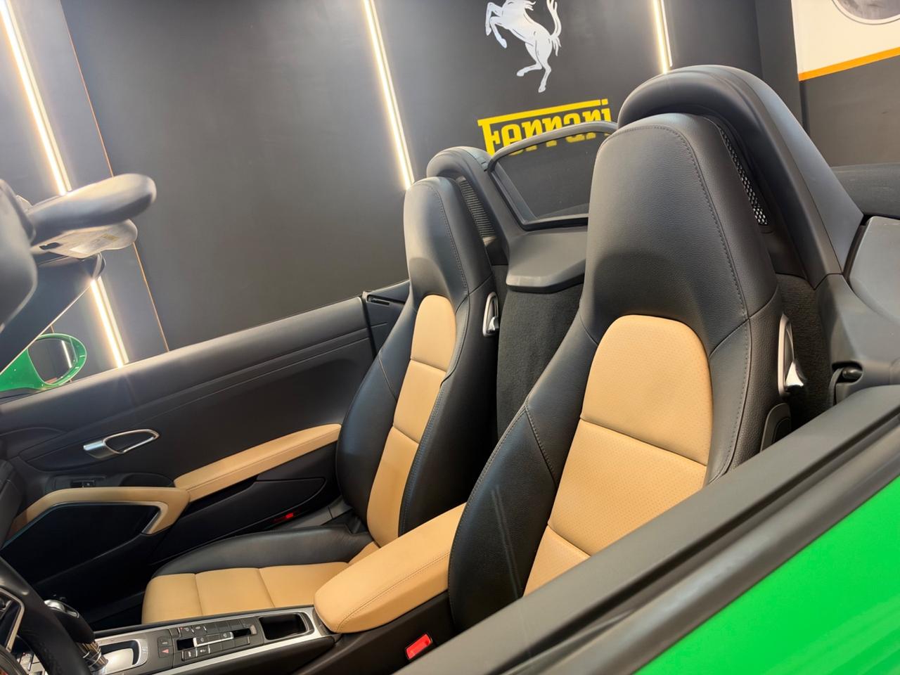 Porsche 718 Boxster 2.0