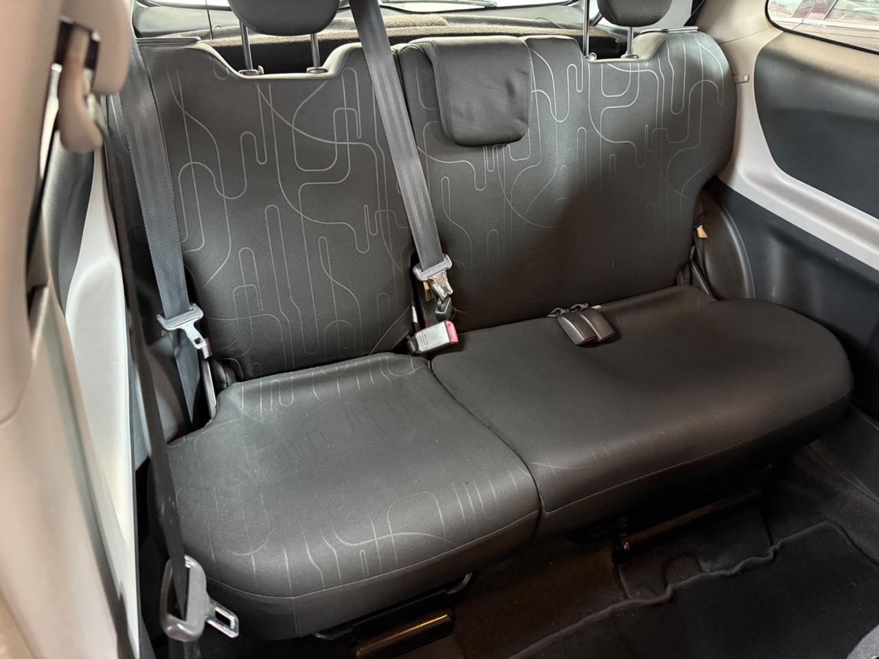 Toyota Yaris 1.0 Benzina 69Cv 3 porte - 2011