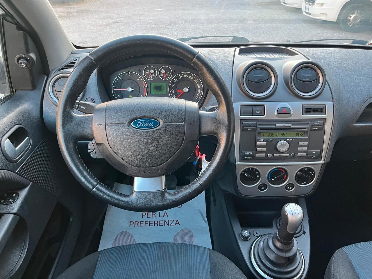 Ford Fiesta 1.4 TDCi 68Cv Titanium UNIPRO