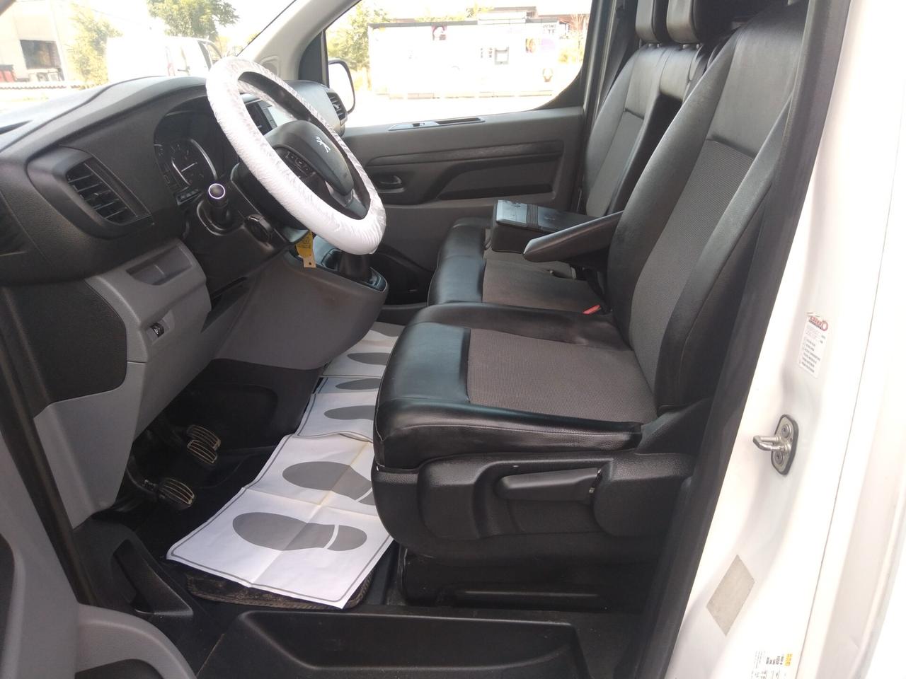 Peugeot Expert BlueHDi 115cv S&S ideale per neopatentati
