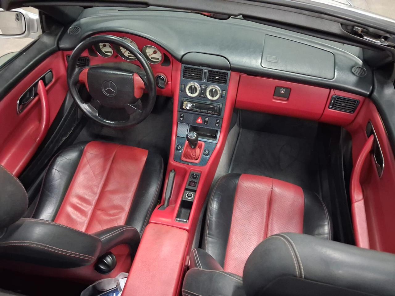 Mercedes-benz SLK 200 cat