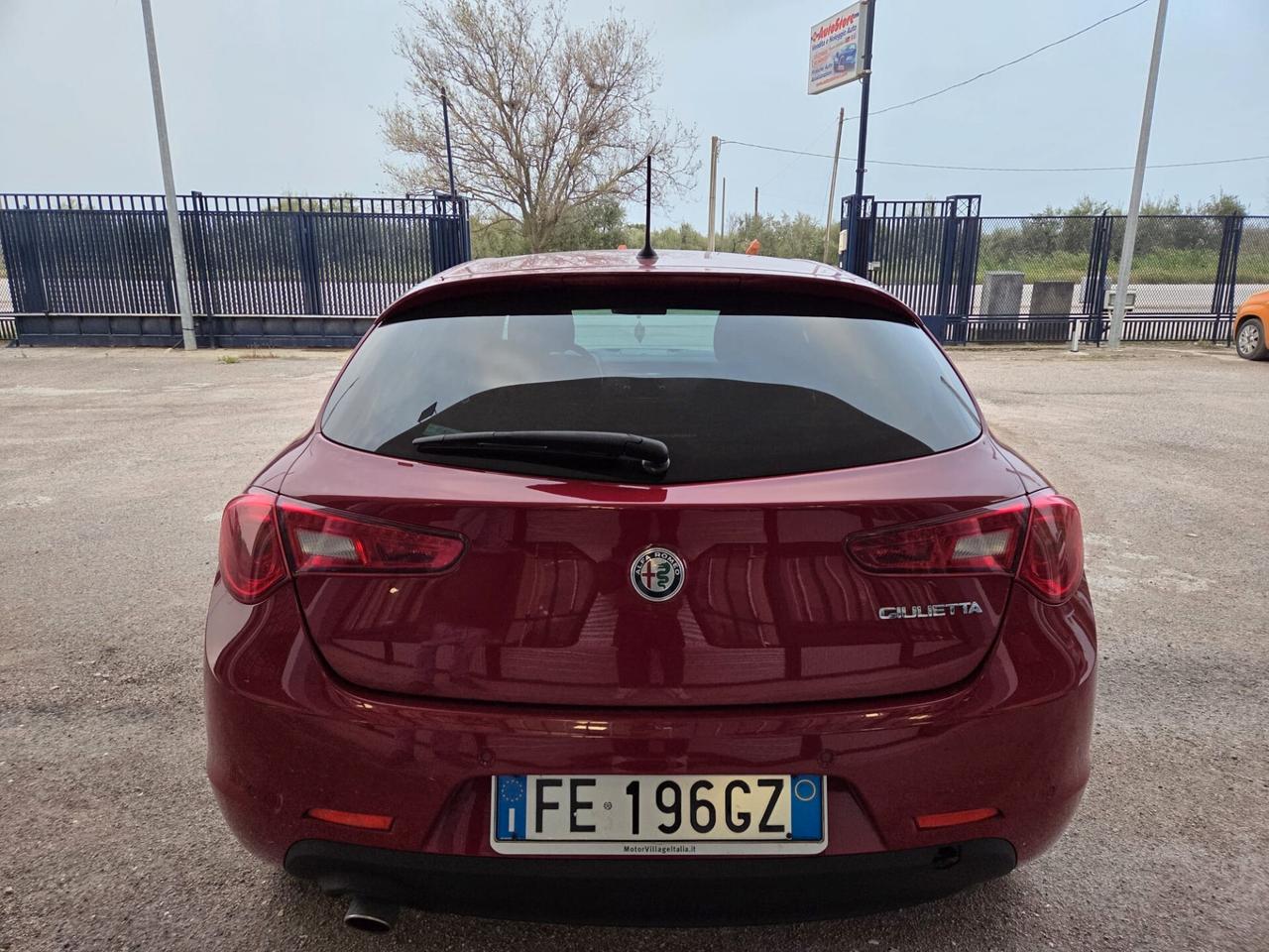 Alfa Romeo Giulietta 1.6 JTDm-2 120 CV Distinctive