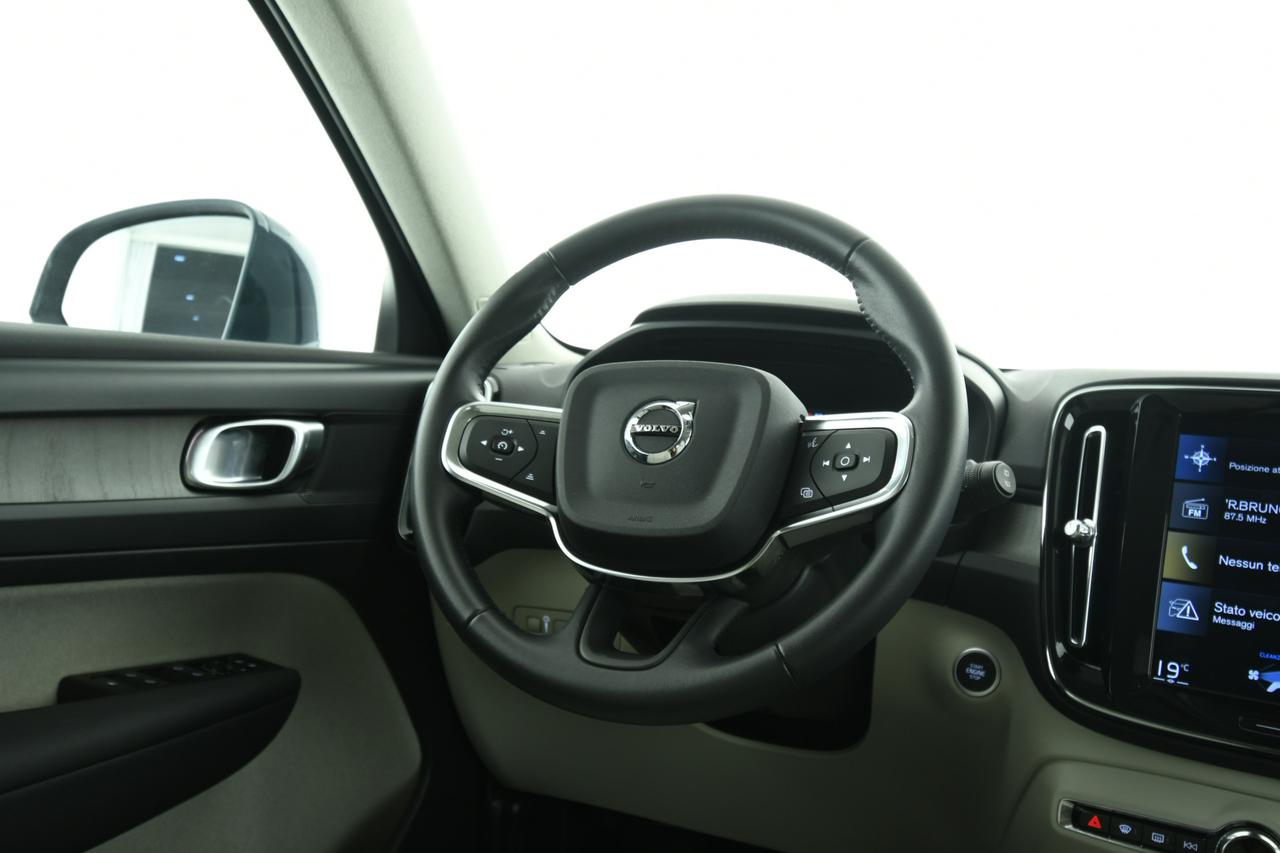 VOLVO XC40 1.5 t5 phev Inscription auto PELLE+APP CONNECT