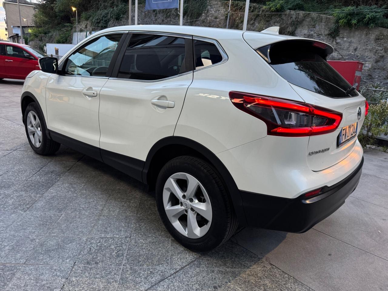 NISSAN QASHQAI 1.5 DCI TEKNA KM 76 MILA !!!