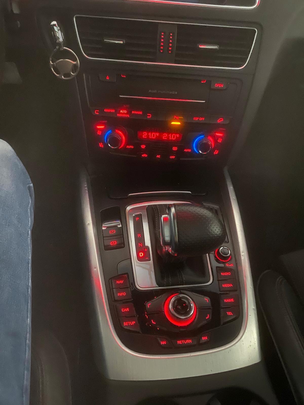 Audi Q5 3.0 V6TDI S-LINE TETTO FULL-LED