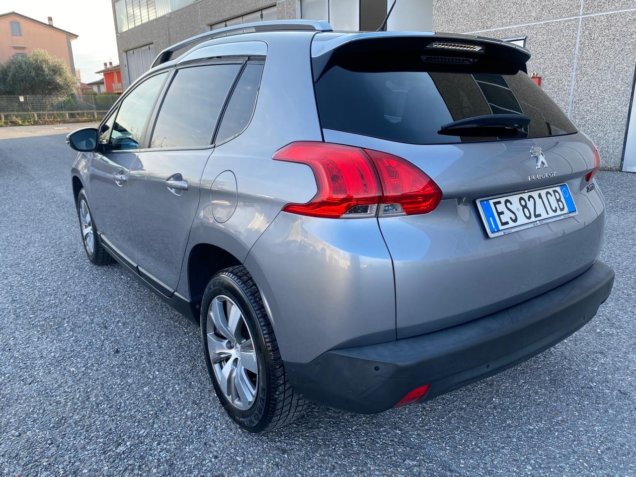Peugeot 2008 1.2 VTi 82CV Access