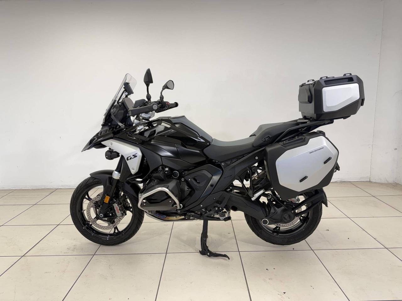 BMW R 1300 GS Triple Black