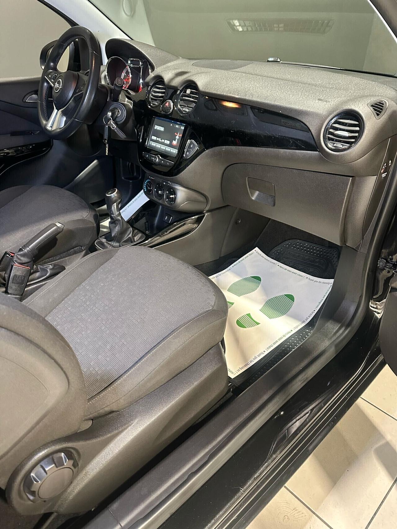 Opel Adam 70 CV Air