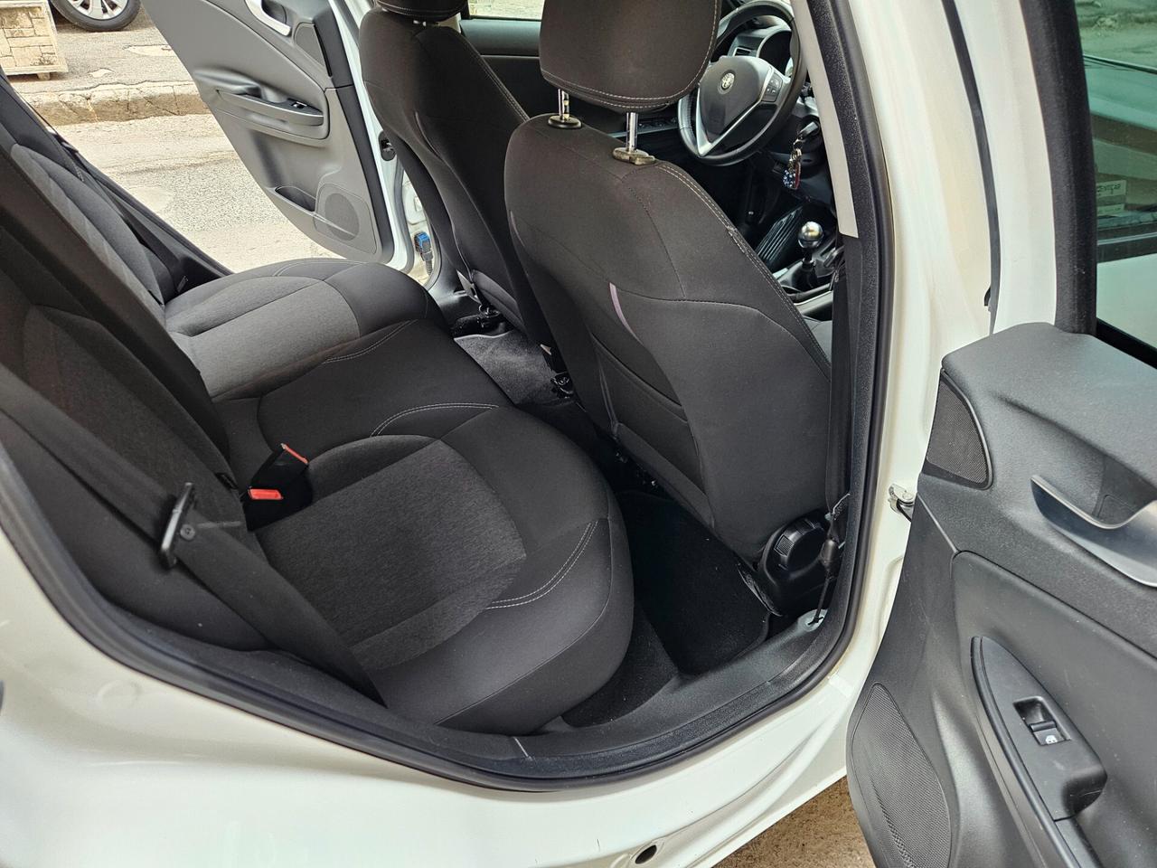 Alfa Romeo Giulietta 1.6 JTDm 120 CV Super