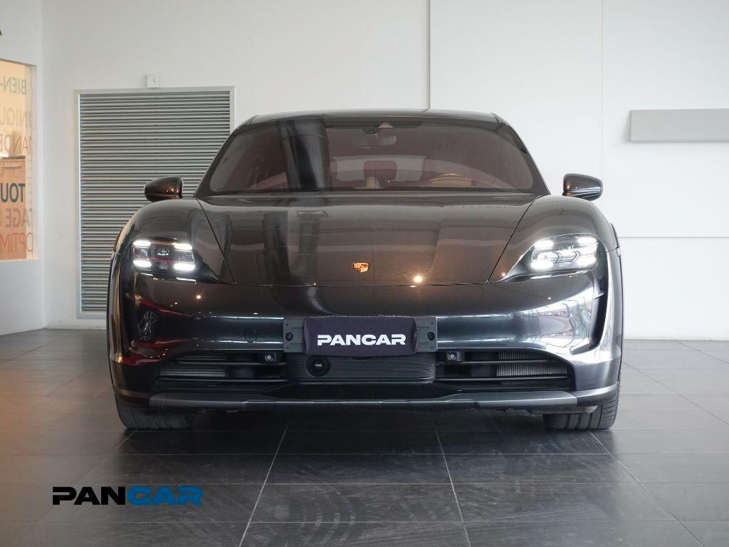 Porsche Taycan 4S Cross Turismo
