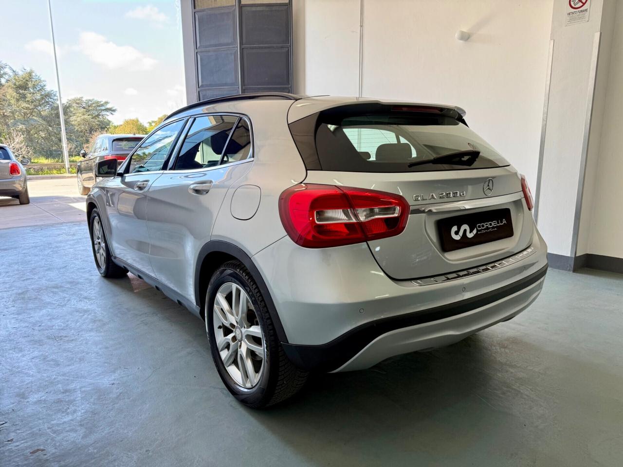 Mercedes-benz GLA 200 d Sport Auto
