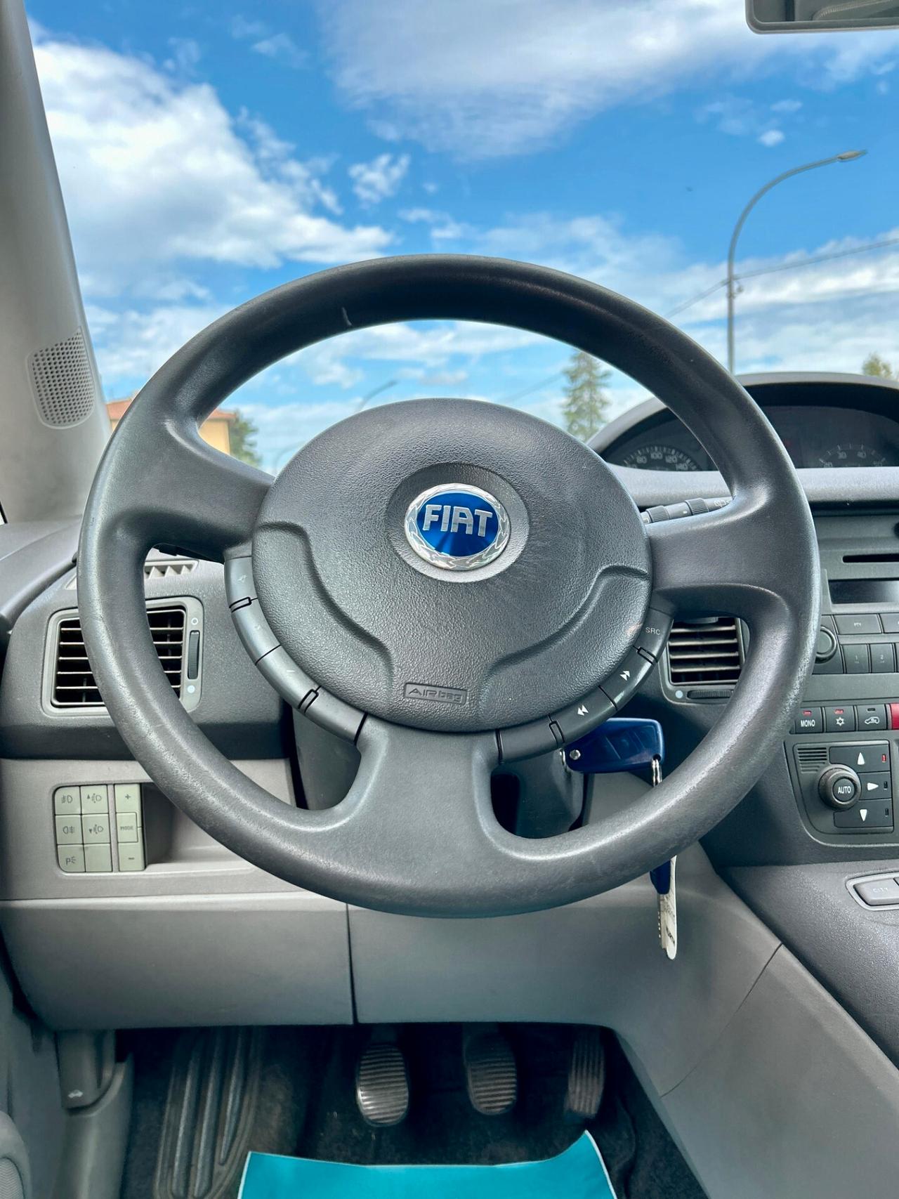 Fiat Idea 1.3 Multijet 16V Emotion - ok neopatentato