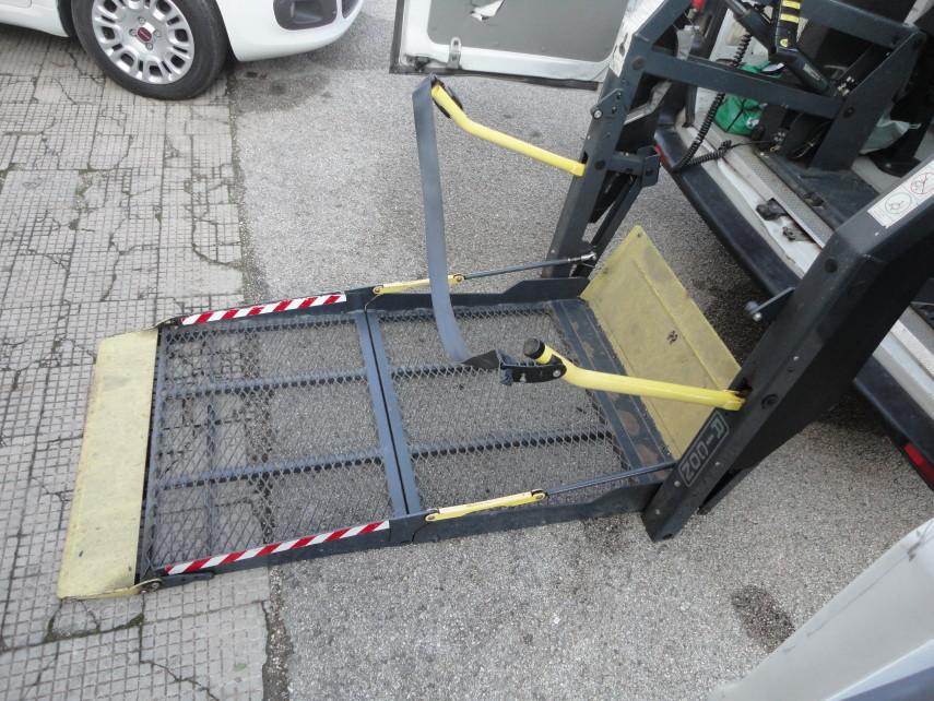 RENAULT Master 2.5 dci TRASPORTO DISABILI