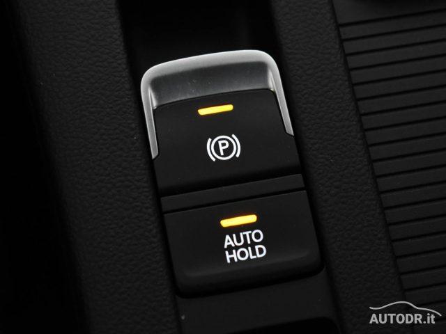 VOLKSWAGEN Passat Variant 2.0 TDI EVO DSG Business Fari LED, Navi, Ambient