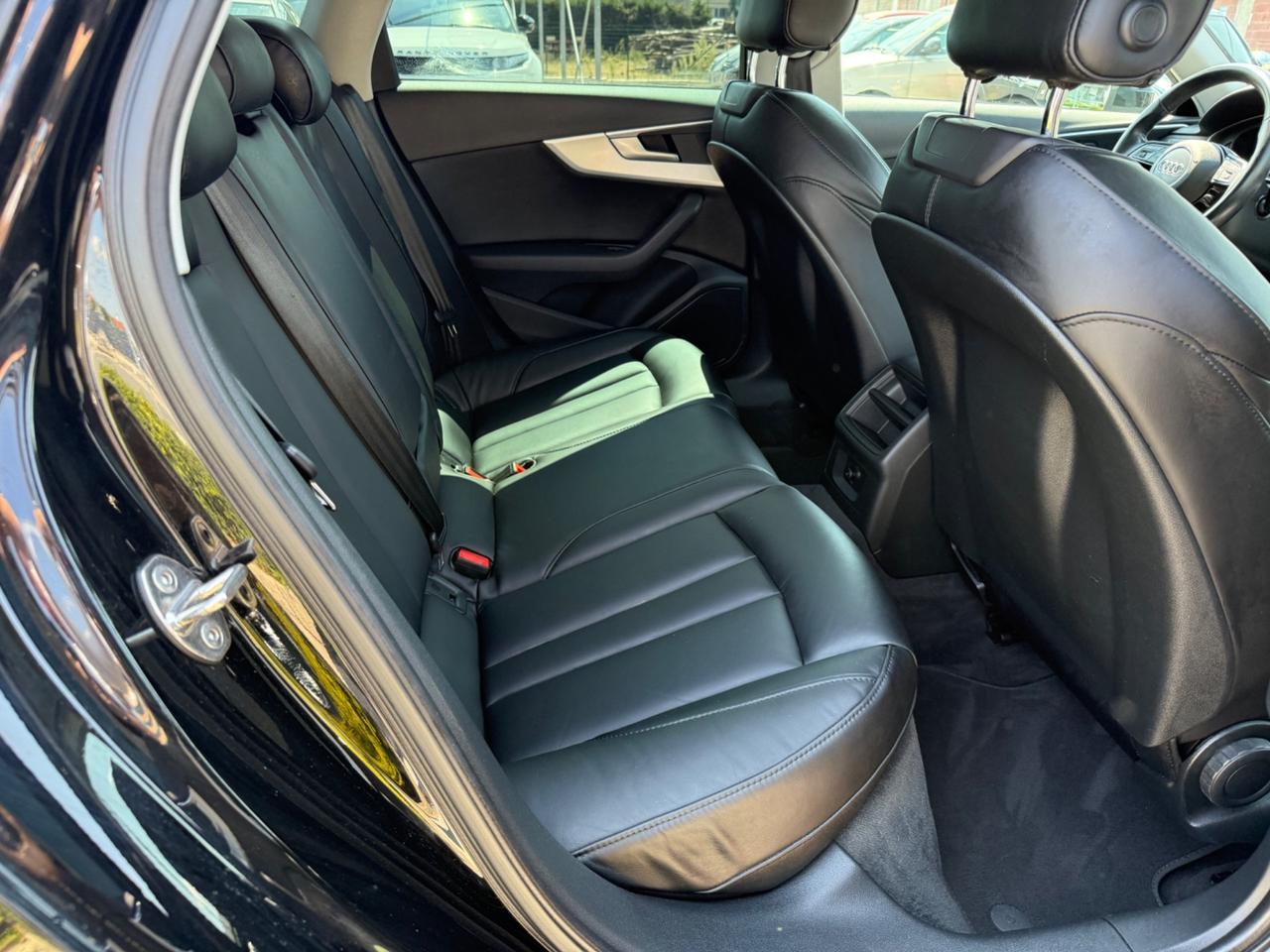 Audi A4 Avant 2.0 TDI 150 CV S-LINE .VIRTUAL.MANUALE