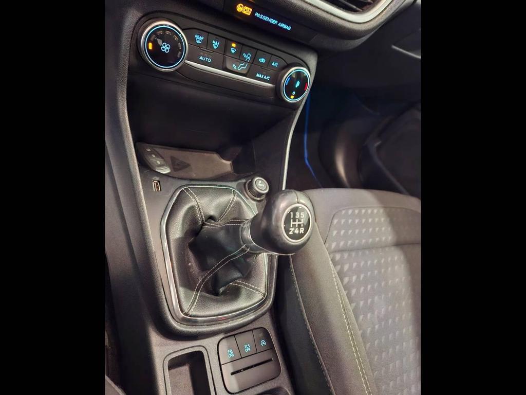 Ford Fiesta 5 Porte 1.1 Titanium