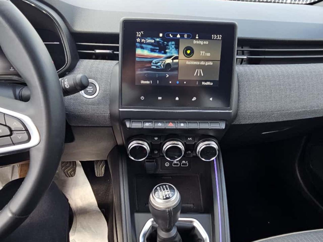 RENAULT Clio V 2023 - Clio 1.0 tce Techno 90cv