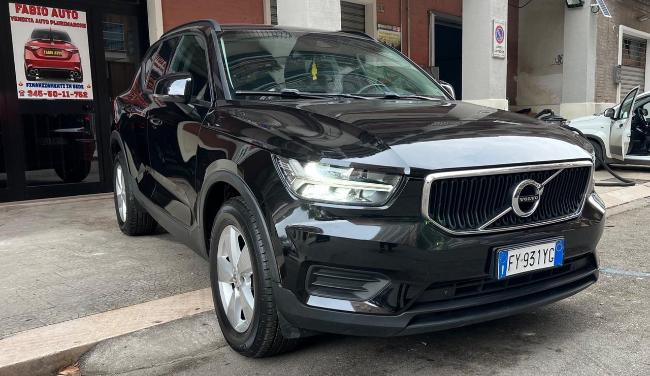 Volvo XC40 D3 Momentum