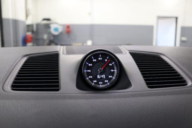 PORSCHE Cayenne 3.0 V6