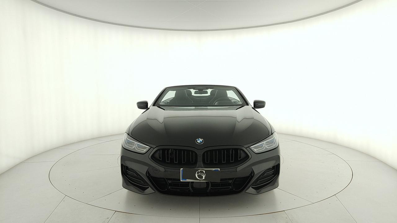 BMW Serie 8 G14 LCI 2022 Cabrio - 840d Cabrio mhev 48V xdrive MSport Pro auto