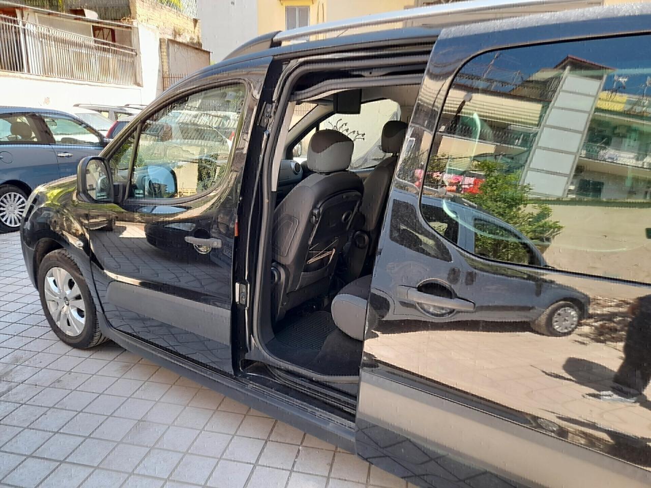 Citroen Berlingo 1.6 VTi 120CV XTR Theatre