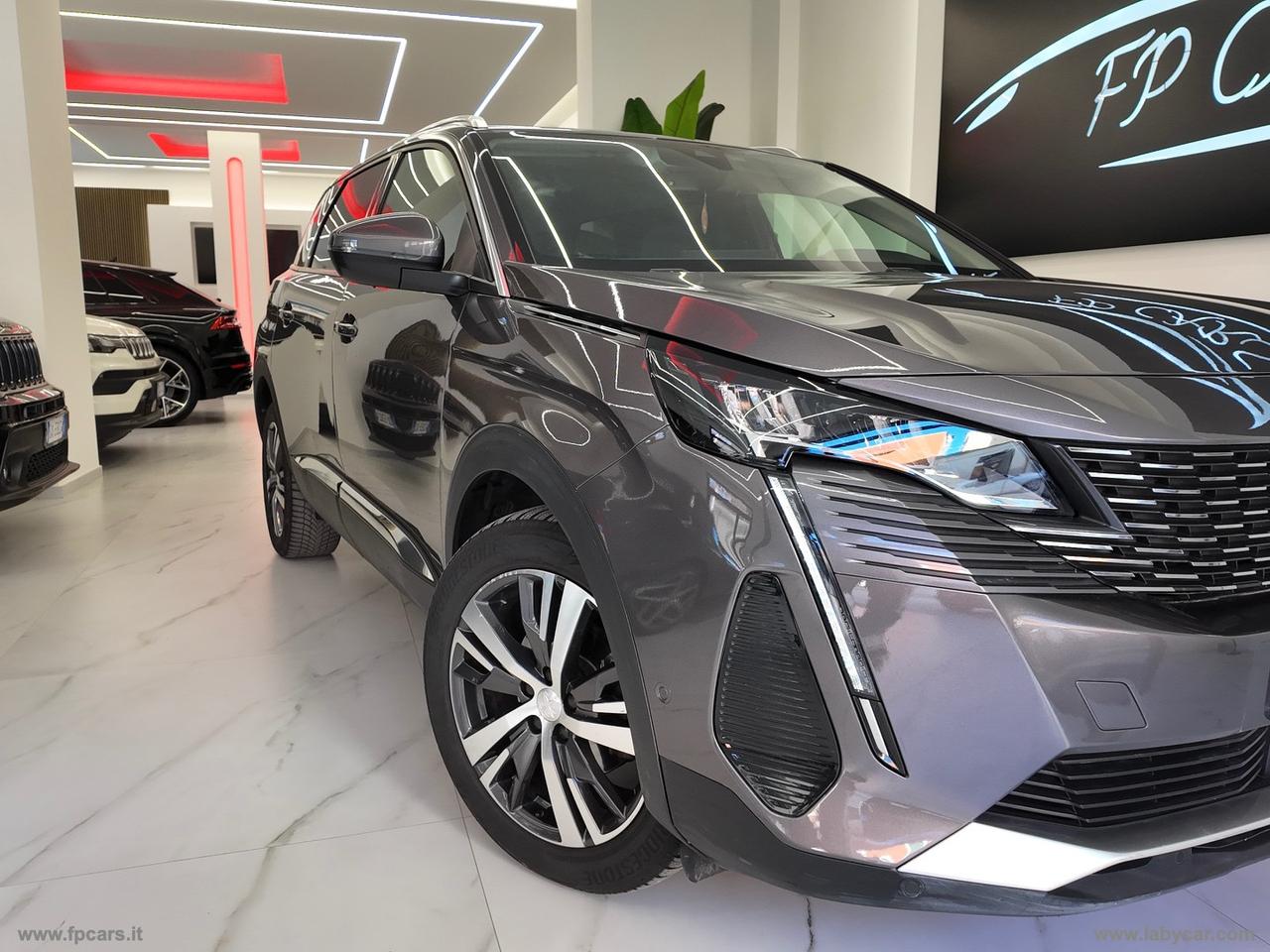 PEUGEOT 5008 BlueHDi 130 S&S Allure