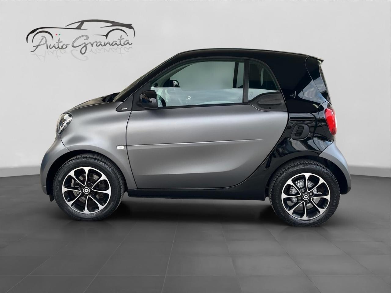 Smart ForTwo 1.0 71cv AUTOMATICA Passion NEOPATENTATI