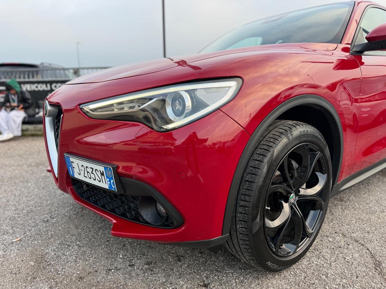 Alfa Romeo Stelvio 2.2 Turbodiesel 210 CV AT8 Q4 Executive