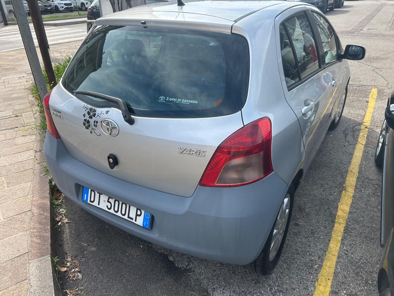 Toyota Yaris 1.3 3 porte M-MT Sol