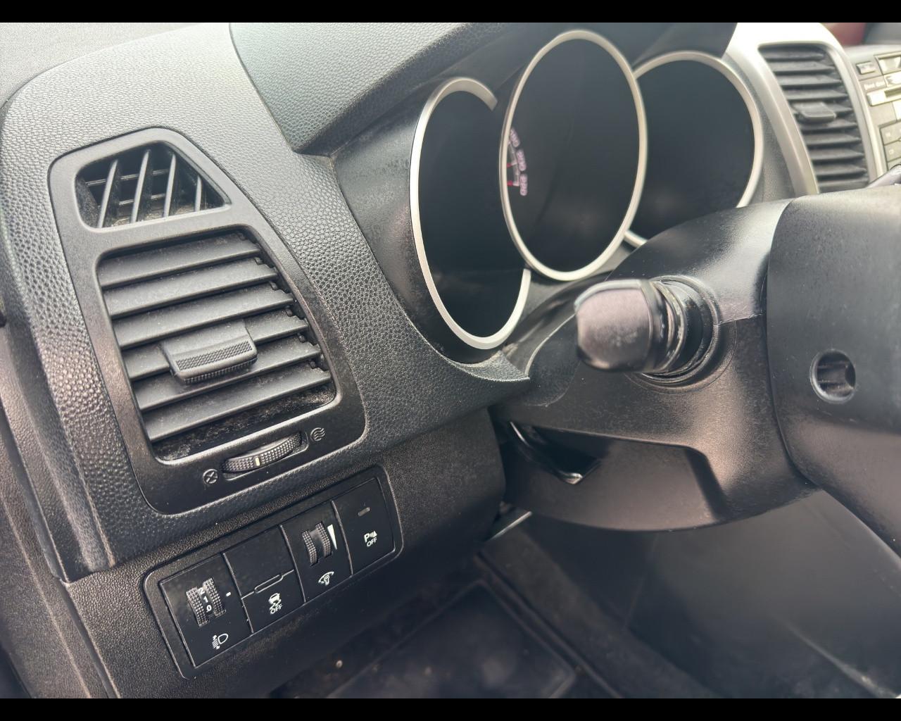 KIA Venga - Venga 1.4 CRDi 90CV WGT EX