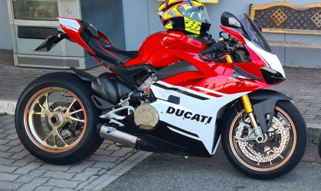 Ducati Panigale V4 V4 s