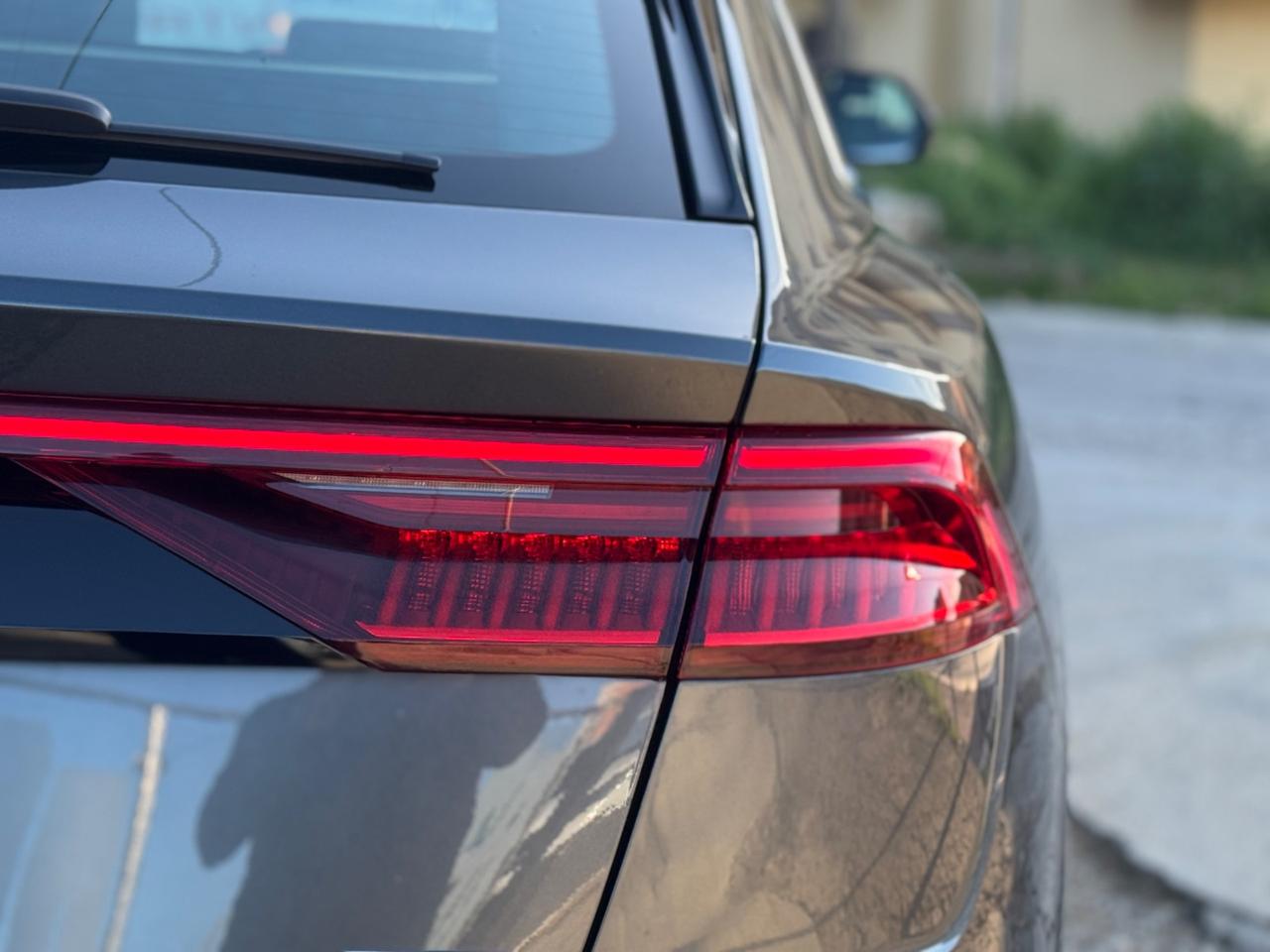 AUDI Q8 45 TDI QUATTRO S-LINE FULL IVA ESPOSTA