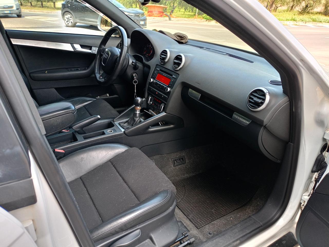 Audi A3 Sportback 2.0 tdi Attraction quattro 170cv