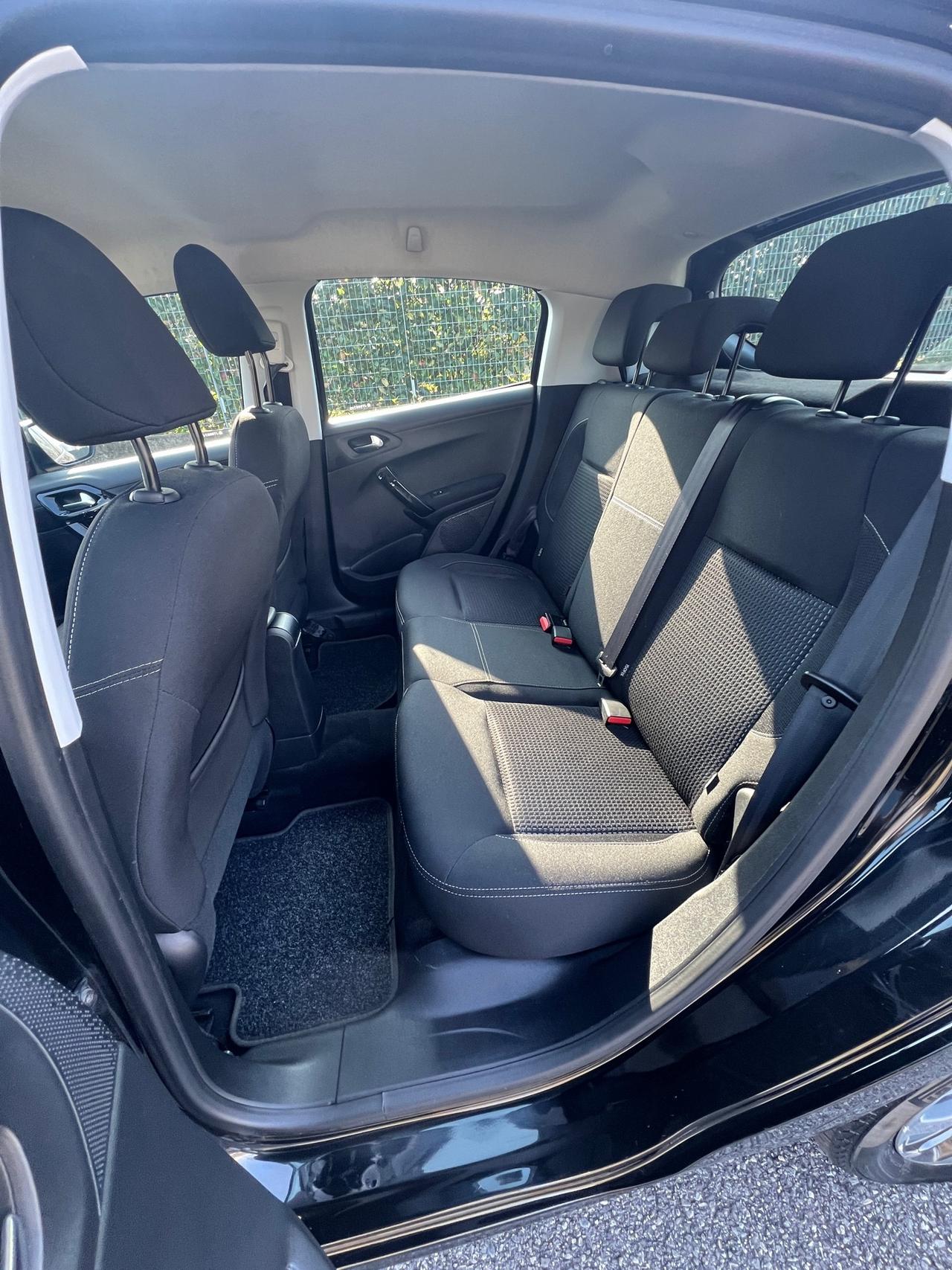 Peugeot 208 1.6 Diesel Ok Neopatentati