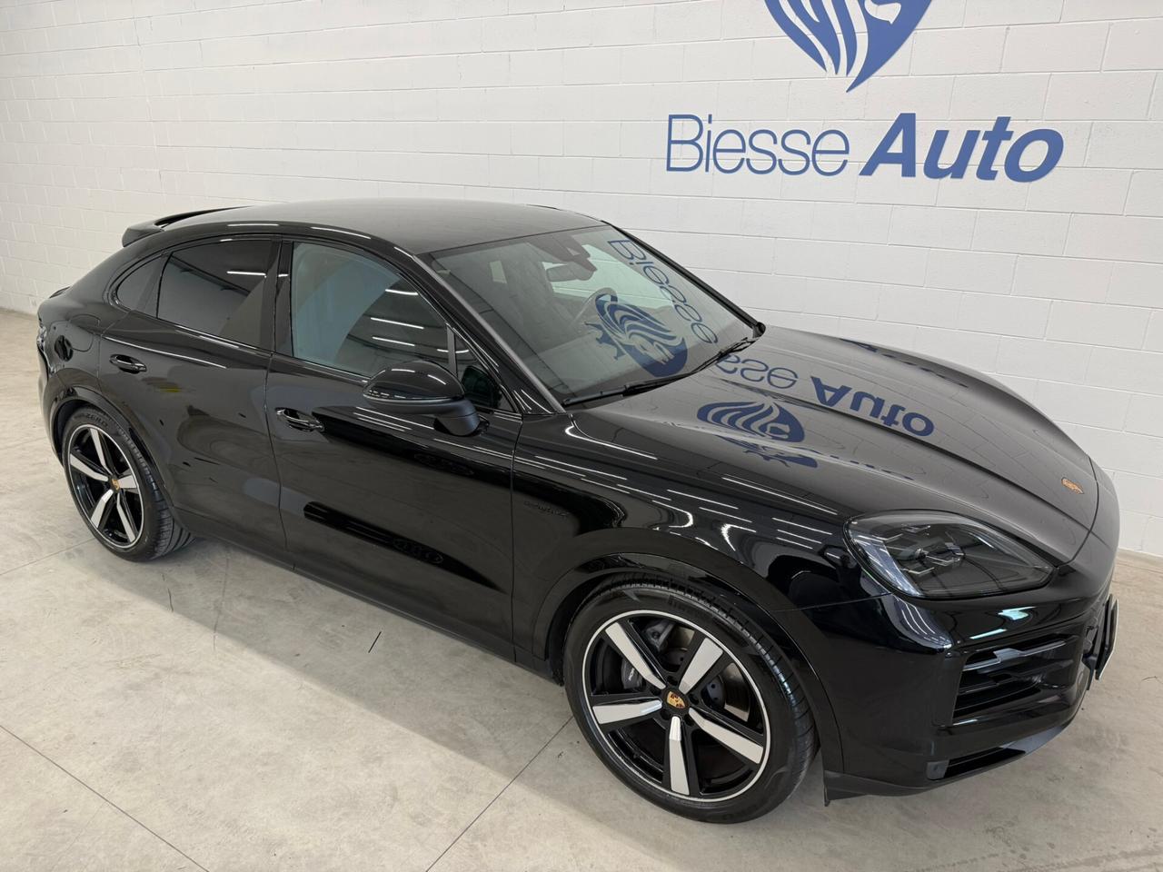 Porsche Cayenne Coupé 3.0 V6 E-Hybrid Black Edition