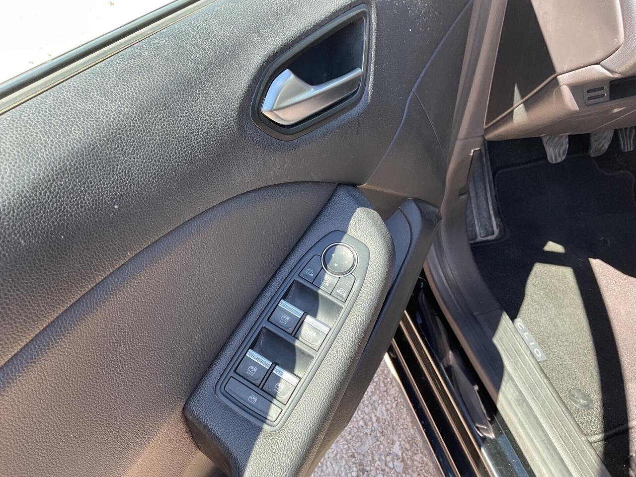 Renault Clio Blue dCi 85 CV 5 porte Intens