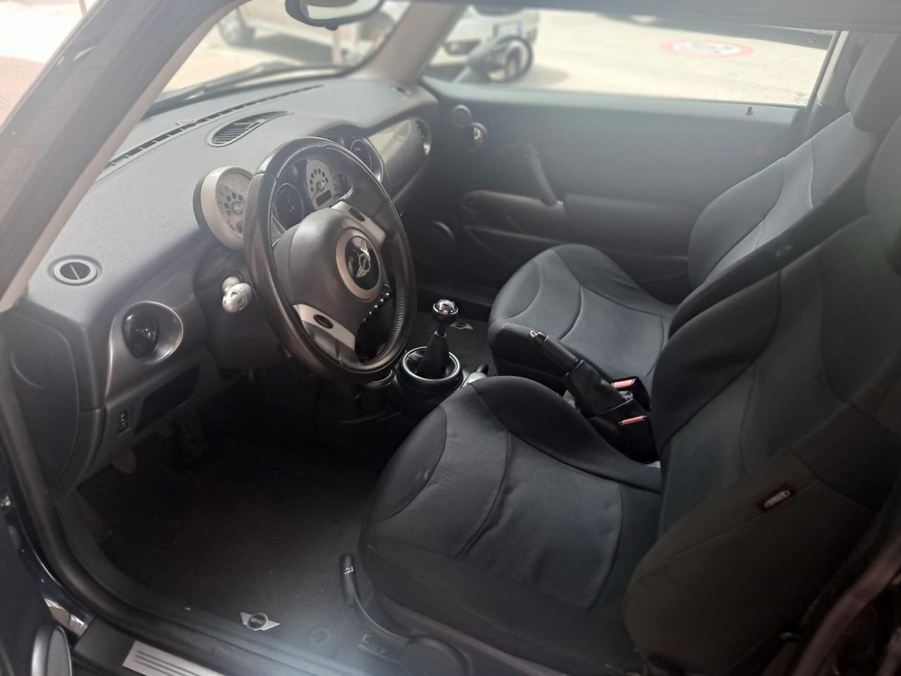 Mini 1.6 16V One de luxe-NEOPATENTATI-Km128000-Euro4290