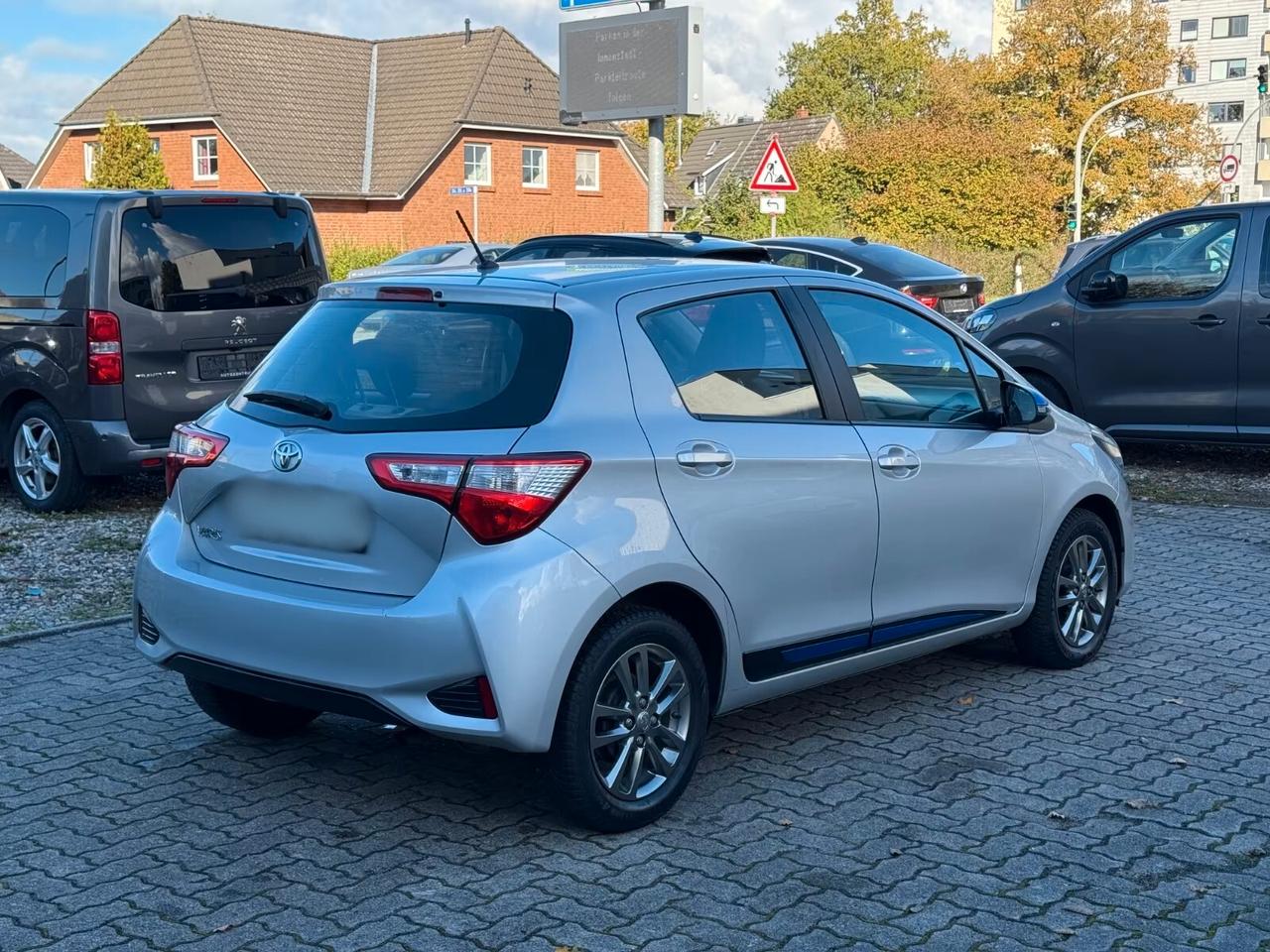 Toyota Yaris 1.0 5 porte Business