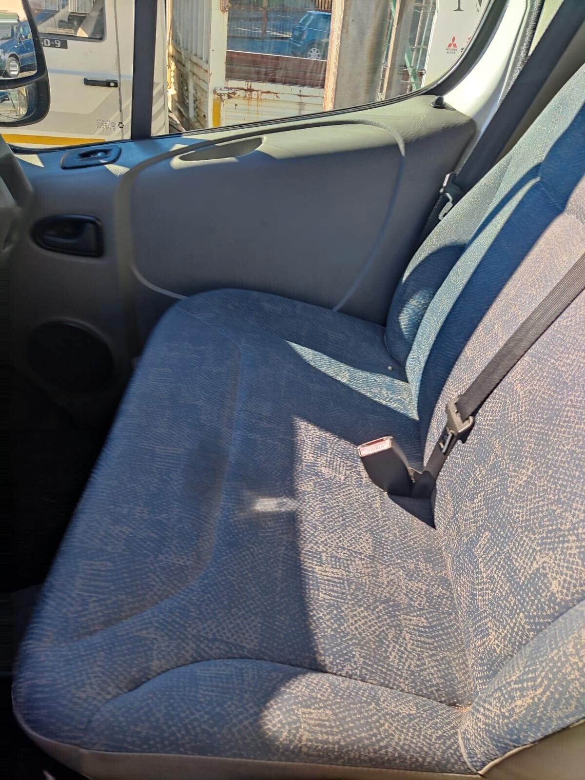 Nissan Primastar .