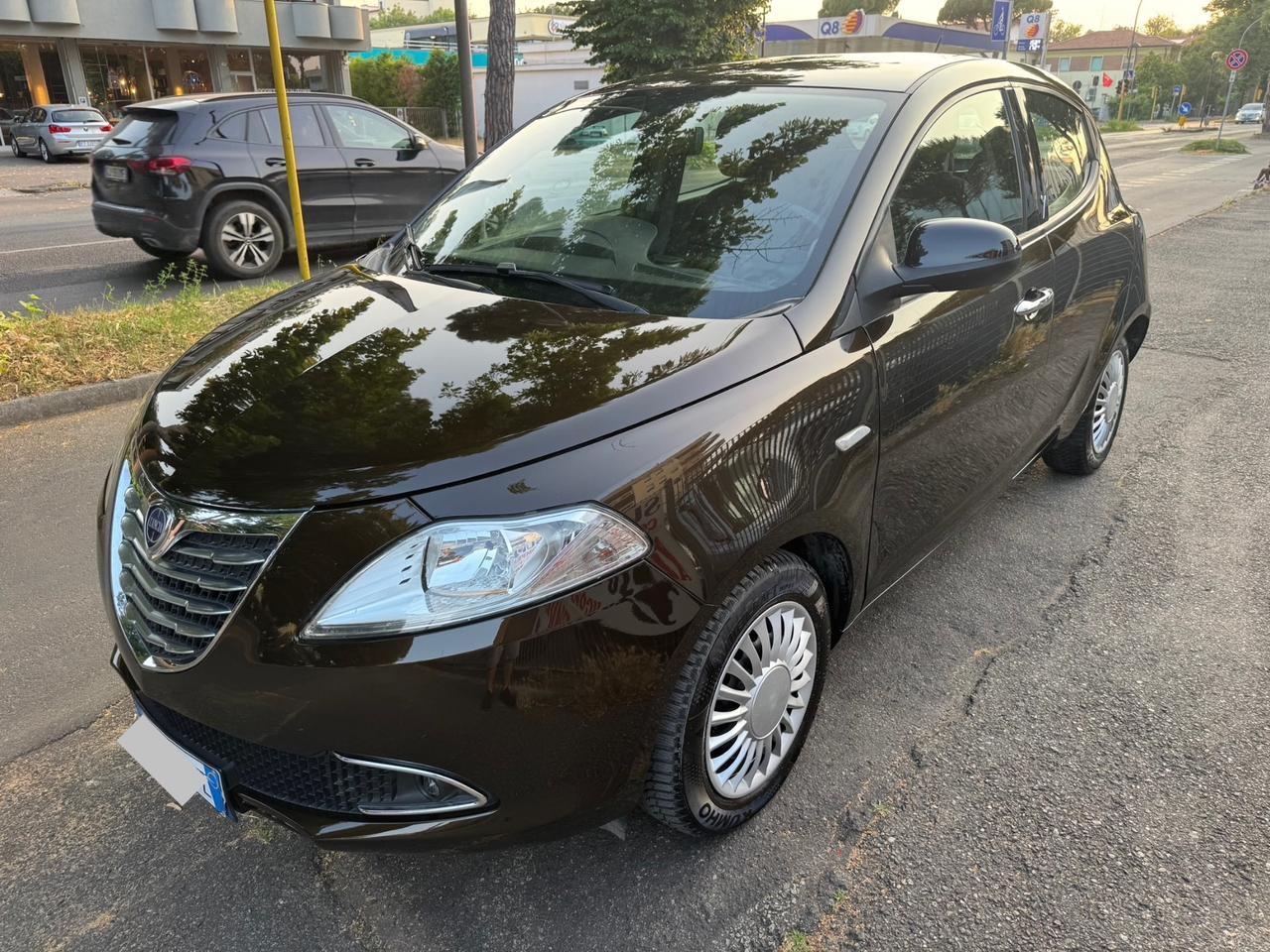 Lancia Ypsilon 1.2 69 CV 5 P garanzia 12 mesi