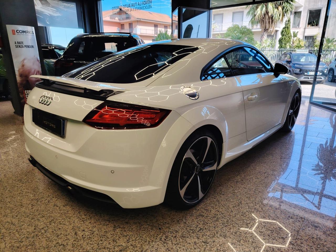 Audi TT Coupé 1.8 TFSI S tronic line