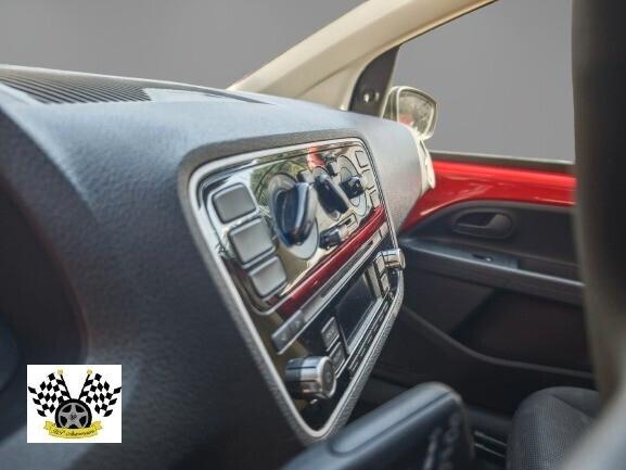 Volkswagen up! 1.0 5 porte