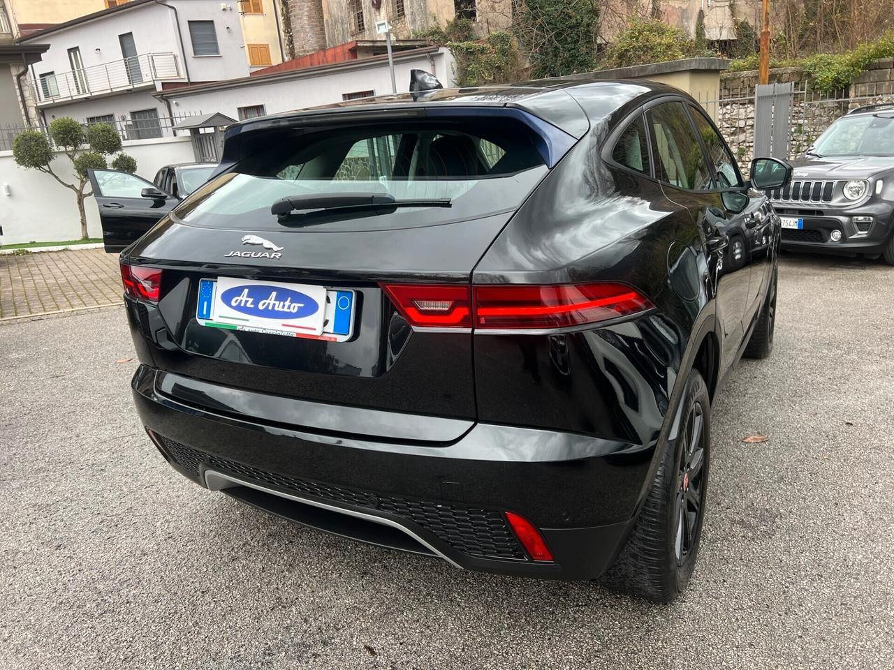 Jaguar E-Pace 2.0D 150 CV AWD EDITION BLACK FULL